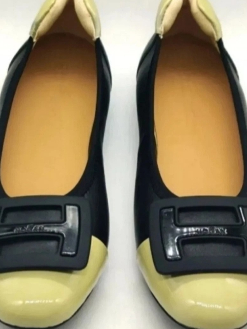 HOGAN Womens 35/5 Leather Ballerina Flats...new No Original Box or Sticker